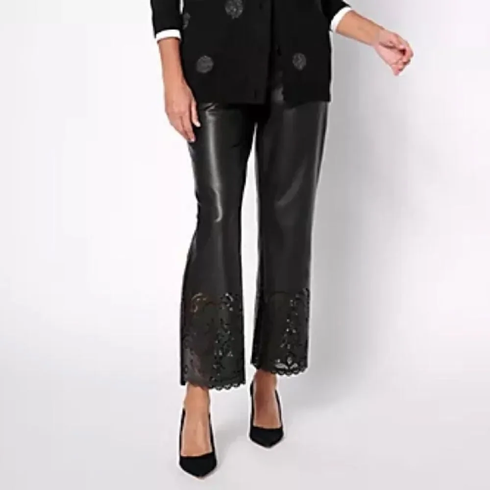 Isaac Mizrahi Live! Regular Perforated Hem Faux Leather Pants Black 10T NWOT